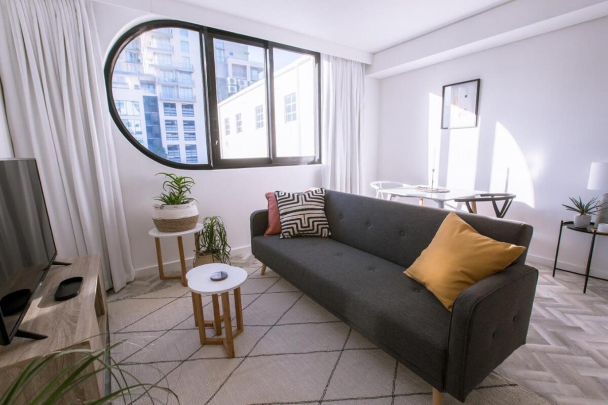 Апартаменты Stylish, Modern, Walk To Restaurants And Cbd Кейптаун Экстерьер фото